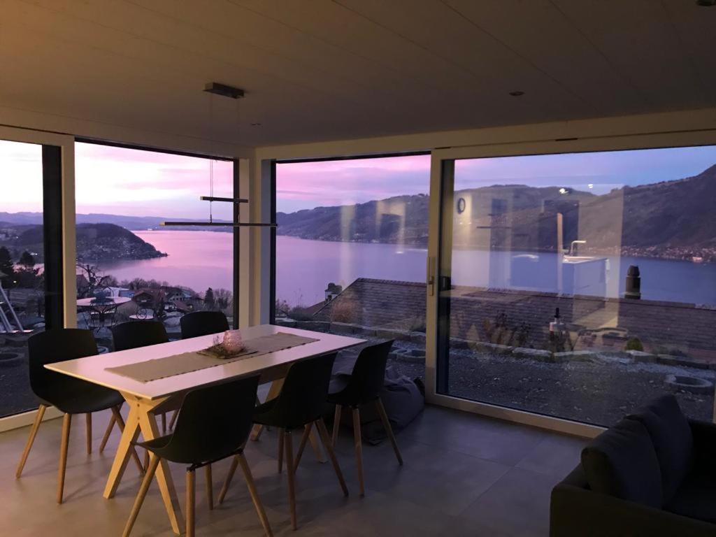 Moderne Unterkunft Mit Panoramablick Auf Thunersee Krattigen Eksteriør bilde