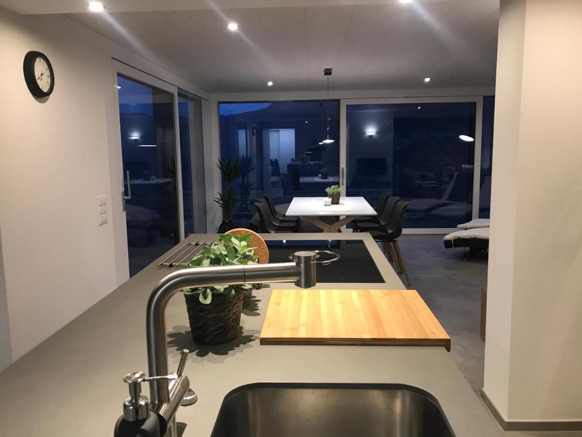 Moderne Unterkunft Mit Panoramablick Auf Thunersee Krattigen Eksteriør bilde